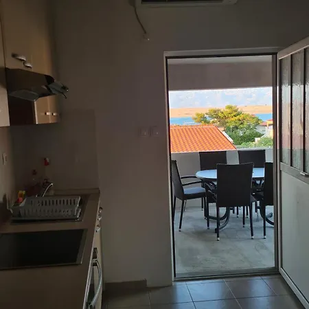 Apartament Katy Vir